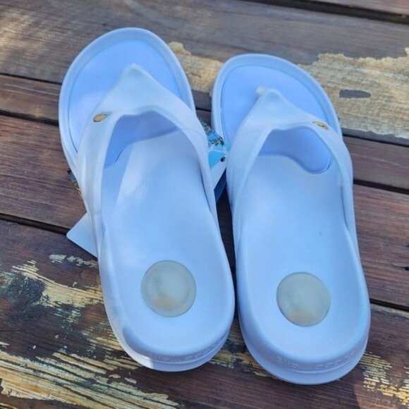 New Slide Flip Flops Thong Sandals Sz 6 - Picture 2 of 11